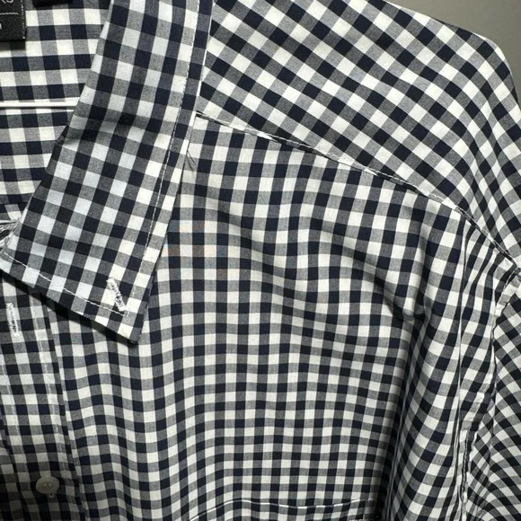Men’s casual button down shirt - Picture 4 of 4